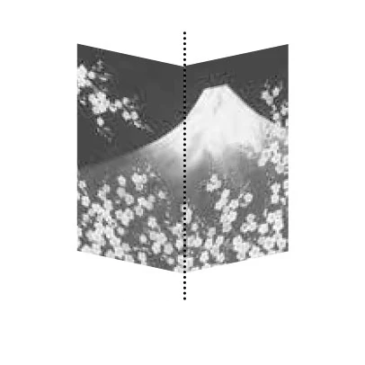 中央で折れる